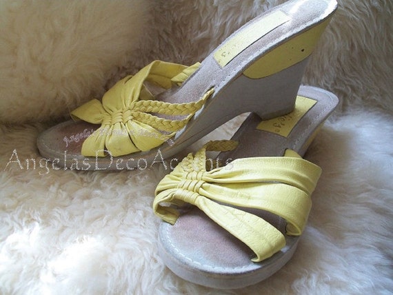 Vintage Candie's Sandals 1970's Mellow Yellow Lea… - image 8