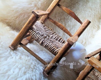 Vintage Doll Rocker Rocking Chair Furniture Rustic Woven Wicker Seat~Bear Doll Chair~Good Vintage Doll Furniture Rush Seat Display Rocker