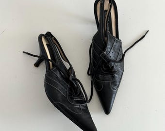 ヴィンテージ ブラック レザー スリングバック ヒール / ポインテッドトゥ キトゥンヒール Y2K レースアップ シューズ / スポーティー スタイル ヒール / 2000年代 Y2K / サイズ 7.5