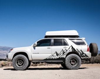 Berg und Wald Autoaufkleber Set für Camper, Abenteuer 4x4 Fahrzeuge, Wohnmobile