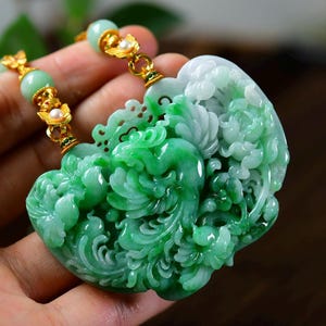 M6221 Hand-carved Natural Green Jadeite Phoenix & Flower Bird Pendant with Certificate