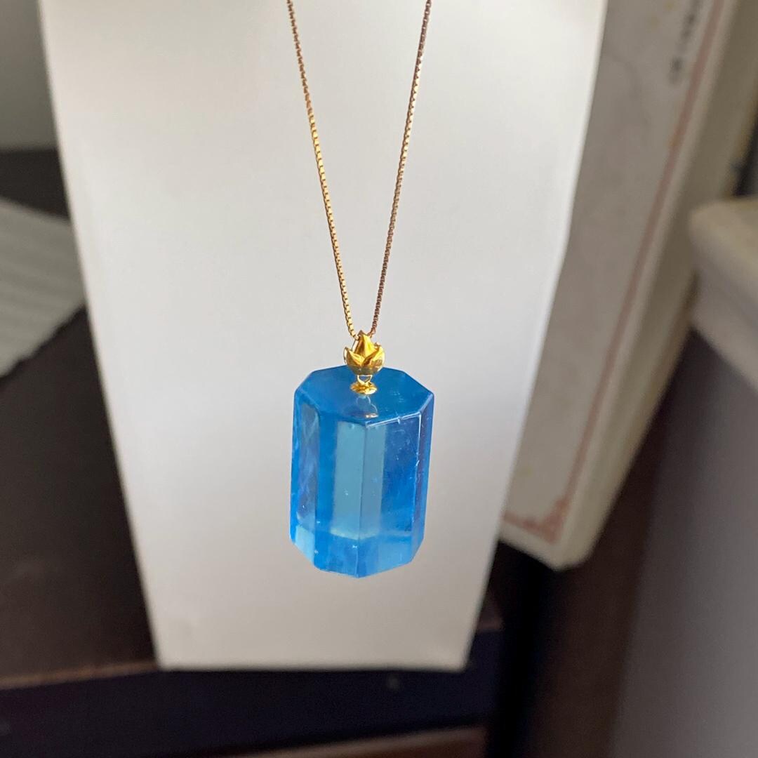 M6491 天然アクアマリン ラッキーペンダント 証明書付き - Etsy 日本