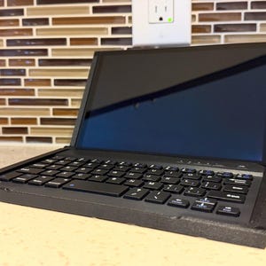 NEU - Lego2 Type Cover / Keyboard - passend für Lenovo Legion Go 2