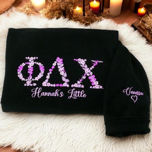 Floral griechischer Buchstabe Sorority Sweatshirt | Personalisiertes großes kleines Geschenk Personalisierte griechische Lebenskleidung für Schwestern und beste Freunde