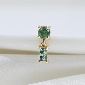 14K Solid Gold Moosachat Baumeln Bolzenohrring Rund & Edelstein Baguette Schliff Pin Pin Flache Rückseite Minimalist Knorpel Helix Conch Piercing