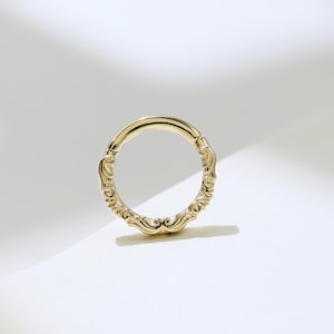 Solid 14K Gold Cloud Pattern Hoop Earring Auspicious Cloud Huggie Earring Minimalist Nose Ring Seamless Cartilage Septum Daith Clicker 16g