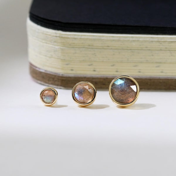 14K Solid Gold Labradorit Rose Cut Mehrere Größe Ohrring Zierliche Solitaire Edelstein Push Flat Back Stud Knorpel Helix Conch Piercing