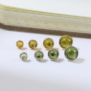 Peridot ronde meerdere maten stud edelsteen bezel instelling kraakbeen helix oorlel labret zilveren push platte achterkant oorbel piercing cadeau voor haar