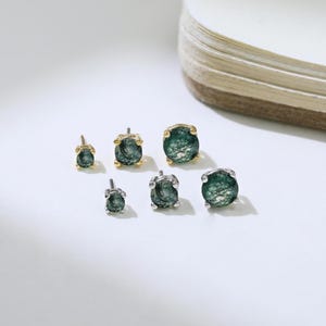 Moss Agate Multiple Size Stud Single Natural Gemstone Flat Back Earring Minimalist Cartilage Helix Conch Labret Handmade Piercing Gift