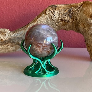 Mystical Tree Crystal Ball Stand – Spiritual Nature Display zdjęcie 1