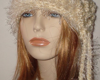 Hand Crochet Soft Cloche Hat with Novelty Fur Trim/Winter Accessories/Women's Accessories/Fall Fashion/Teen Accessories/Winter hat/Fall hat