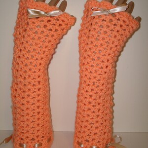Victorian Style Peach Gauntlets/Fingerless Gloves/Wristers/Arm Warmers/Women&#39;s Accessories/Teen/Hand Crocheted/Fashion Accessories/Stylish