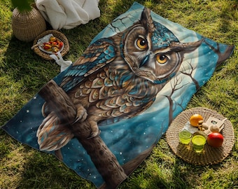 Majestic Owl Velveteen Blanket: Cozy Nocturnal Home Decor