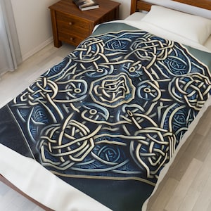 Intricate Geometric Blanket, Cozy Plush Throw for Home Decor, Unique Gift, Snuggle Blanket, Lightweight Bed Cover, Celtic Knot Blanket
