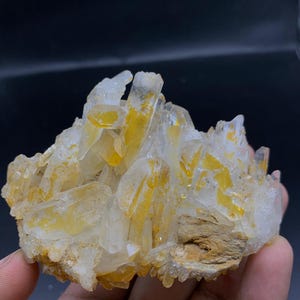 Golden Healer Quartz Terminated Crystal Specimen from Pakistan / 196 Grams