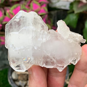 Natuurlijke Faden-kwartscluster uit Pakistan – Zeldzaam genezend kristal met zichtbare draadachtige insluitsels / 92 gram