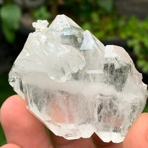 Natuurlijke Faden-kwartscluster uit Pakistan – Zeldzaam genezend kristal met zichtbare draadachtige insluitsels / 59 gram