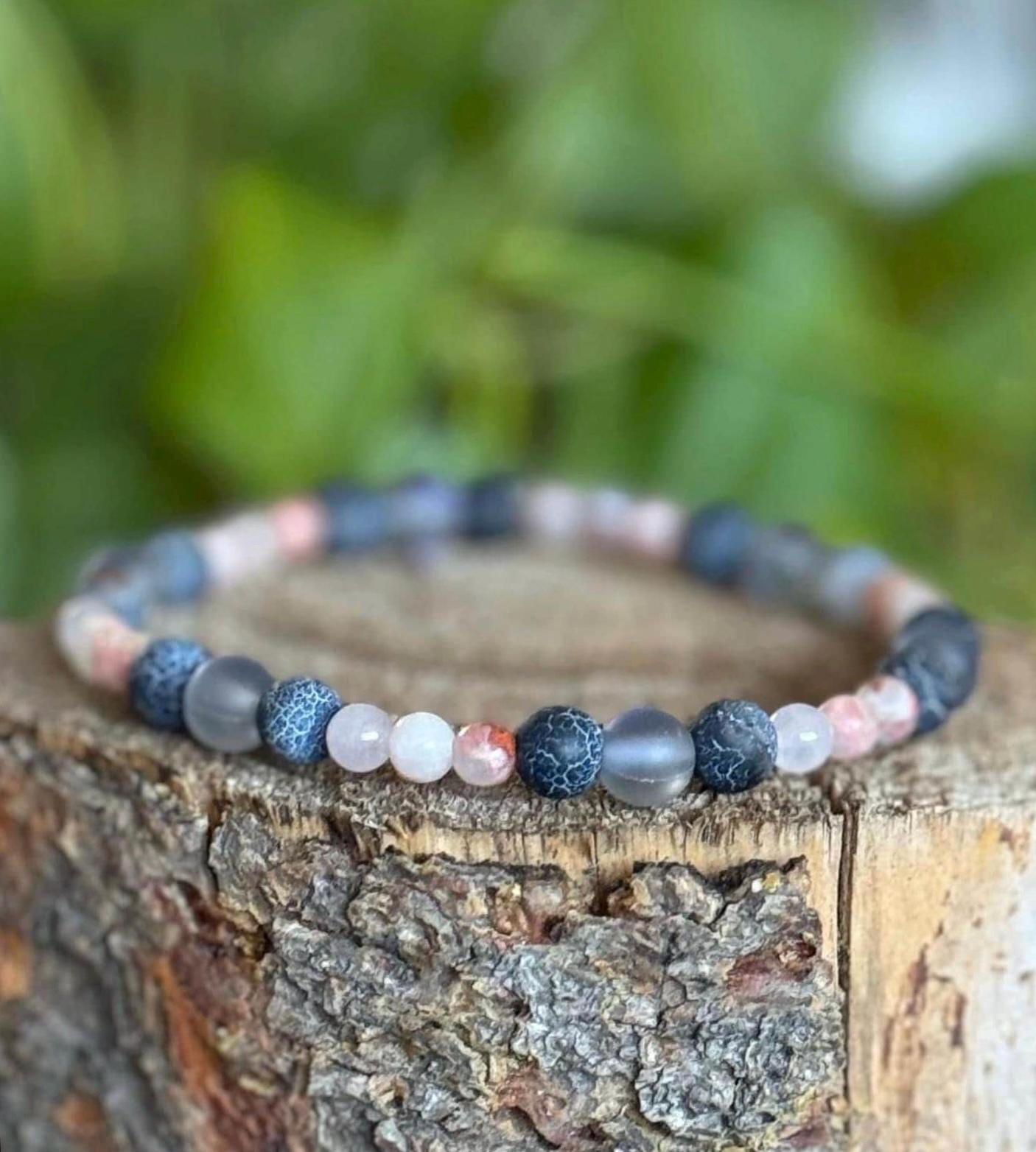 ハンドメイドのピンクトルマリンブレスレット、ローズクォーツ