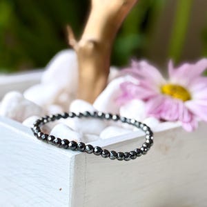 Hematite Bracelet, 4mm Beaded Crystal Bracelet, Hematite Jewelry, Hematite Stacking Bracelet, Faceted Hematite Bracelet, Grounding Bracelet