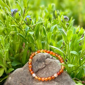 Carnelian Crystal Bracelet, 6mm Beaded Stretchy Carnelian Bracelet, Carnelian Stacking Bracelet, Bracelet for Energy, Confidence, Creativity