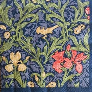 Blue Iris Floral von William Morris Papierservietten - Diner Größe - 3er Set - Decoupage Papierservietten - Basteltuch - Chinoiserie