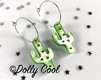 Cactus and Star Drop Hoop Earrings - Light Green Glitter - Vintage Style Novelty - Atomic Retro Style - Acrylic Earrings - Stainless Steel