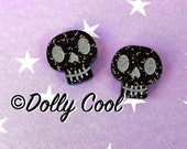 Skull Earrings - Black Glitter Acrylic - Etched Detail - Lucite Confetti - stud back