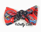 Old School Tattoo Fabric Hair bow in Red with Panther illustrated charm -  exclusively by Dolly Cool - Rockabilly - Oversized