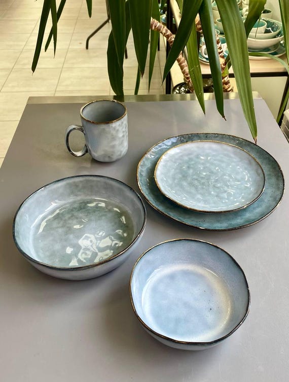 Hellgraues Geschirr-Set | Handgefertigte Keramik Teller Schalen & Becher | Minimalistisches Geschirr | Vaisselle Grise | Modernes Keramik Teller Set 5 Teilig