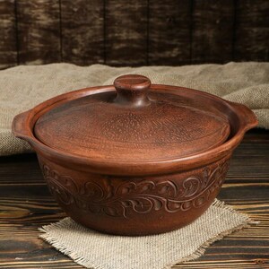 Grote kleibrander, ovenschaal, koekenpan van klei, serviesgoed, biologische koffiebrander, braadpan, kerstschotel