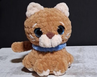Crocheted Cat Amigurumi Plush Toy – Handmade Kitten Companion