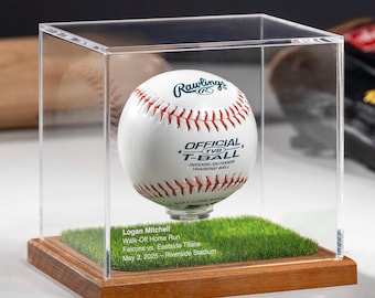 Customisable Baseball Display Case – Solid Wood or Turf Base, Engravable Home Run or No‑Hitter Keepsake