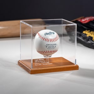 Customisable Baseball Display Case – Solid Wood or Turf Base ...