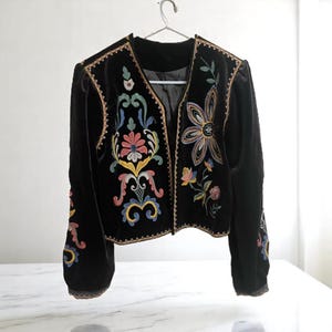 Vintage Embroidered Velvet Jacket – Boho Folk Floral Blazer with Colorful Threadwork | Festival Statement Outerwear for Women