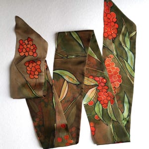 Ręcznie malowany szalik jedwabny: wąski szalik z kaliny, wstążka do włosów