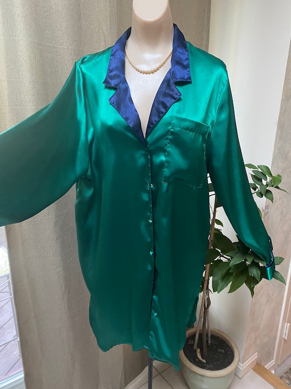 Vintage silky feel green navy sleep shirt S/M, Vi… - image 1
