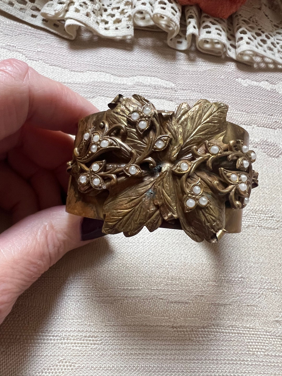 Vintage Maybe Copper/bronze Wide Hinged Bangle S, Raised Leaf Pattern ...