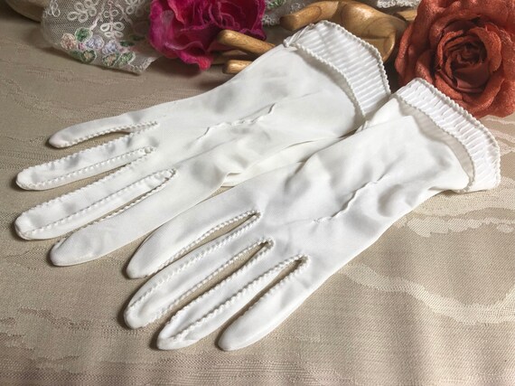 Vintage ivory semi sheer nylon bride's gloves, tu… - image 5
