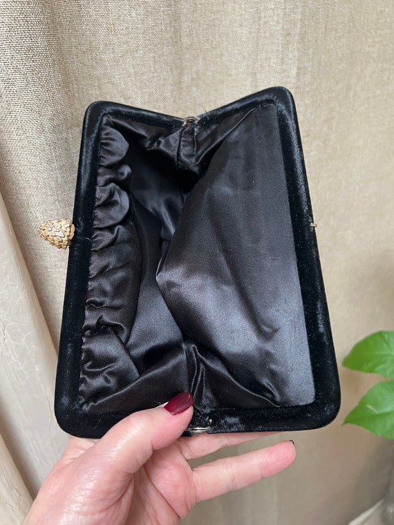 Vintage black velvet retro clutch purse, black ve… - image 9