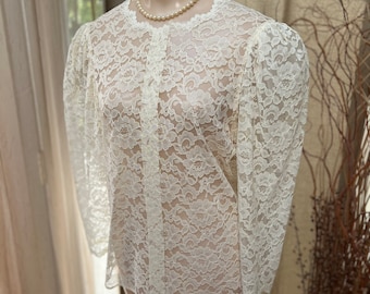 Vintage cream beige lace Victorian look blouse M, antique beige lace romantic blouse M, puffed sleeve beige lace top M