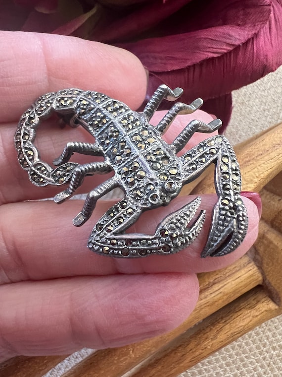 Vintage sterling silver marcasite scorpion brooch,
