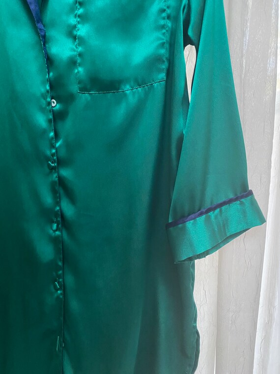 Vintage silky feel green navy sleep shirt S/M, Vi… - image 10