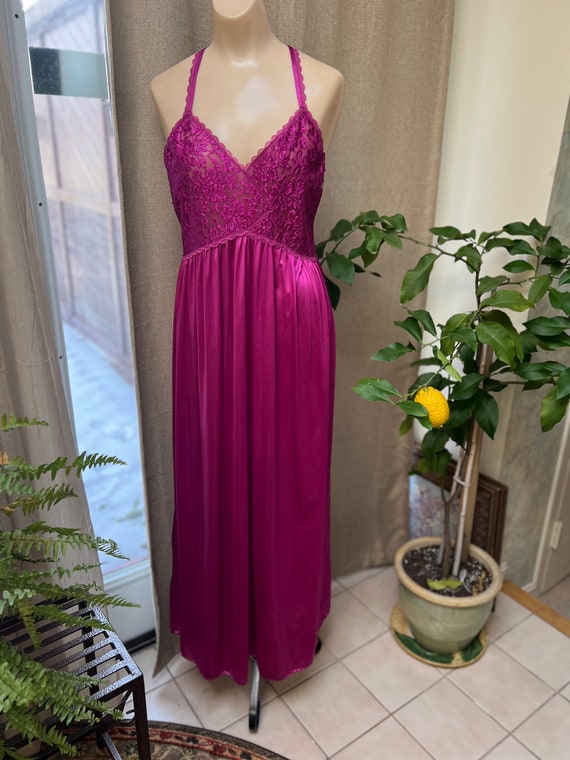Magenta Simmer Layer Half Length Gown