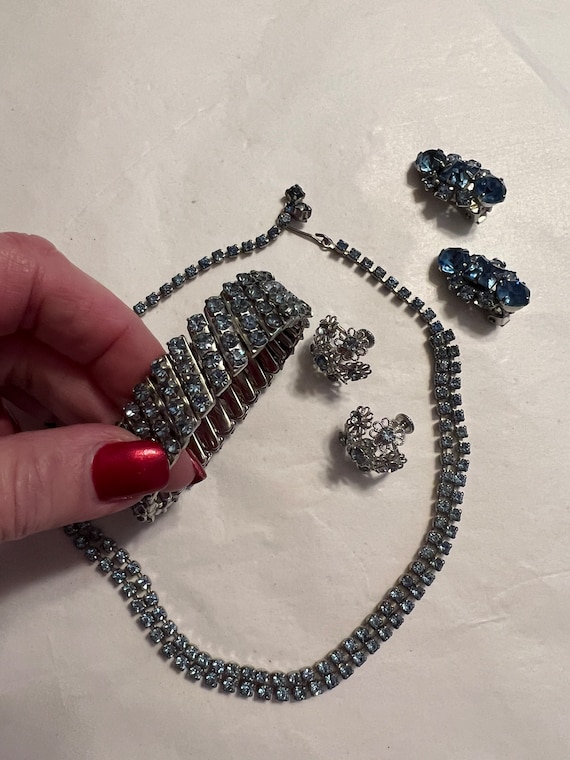 Vintage blue crystal jewelry, blue crystals brace… - image 10