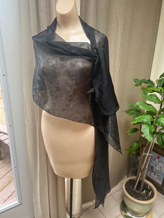 Vintage sheer black embossed Echo shoulder wrap, … - image 9