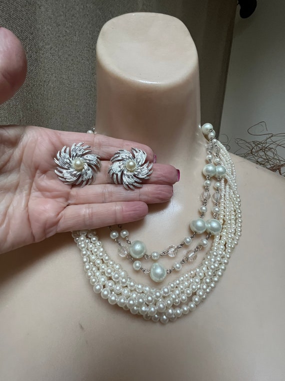 Vintage 3 piece faux pearl jewelry, multi strand w