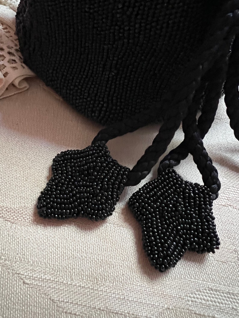 Vintage black seed bead pouch evening bag, made France black bead drawstring pouch bag, black seed bead French drawstring evening purse image 7