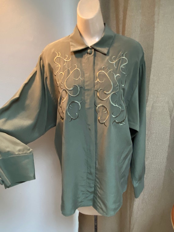 Vintage dusty olive green silk blouse sz 10, anti… - image 4
