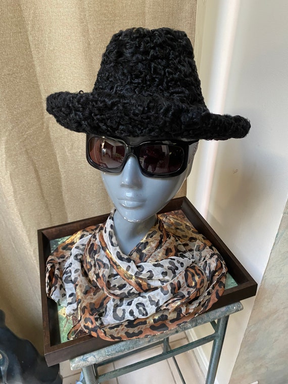 Vintage black quality Persian lamb woman's fedora,