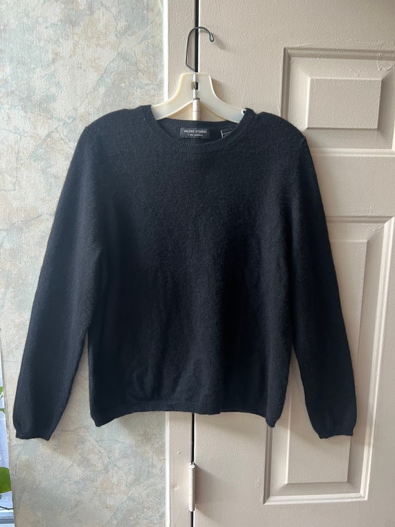 Vintage black crew neck cashmere sweater L, Valer… - image 7